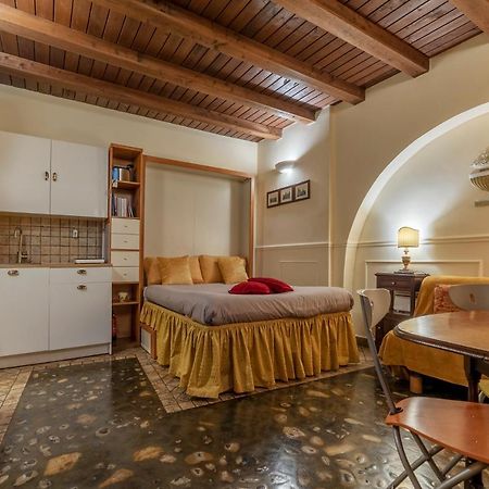 Piazza Navona Cozy And Central Studio Rome Bagian luar foto