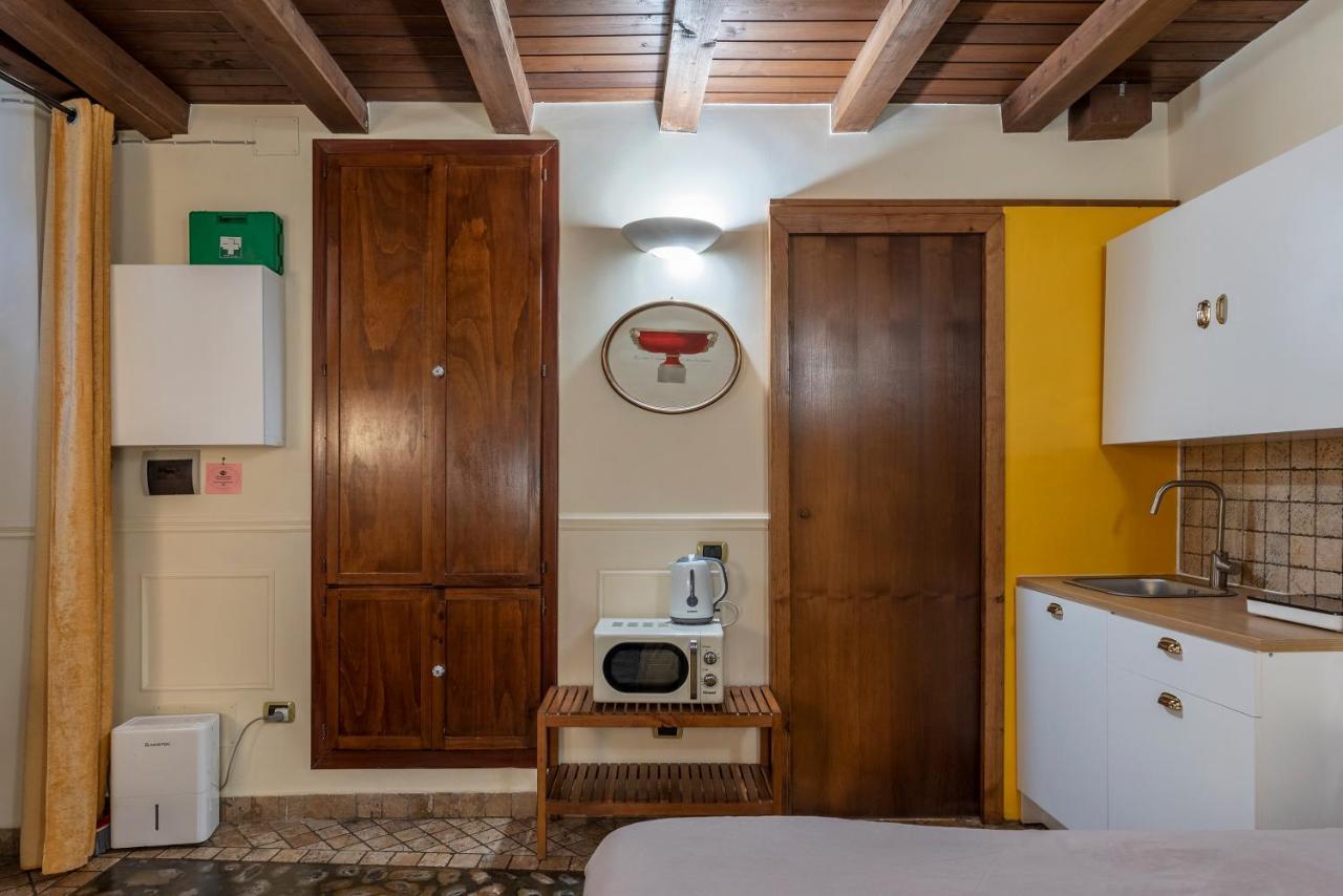 Piazza Navona Cozy And Central Studio Rome Bagian luar foto